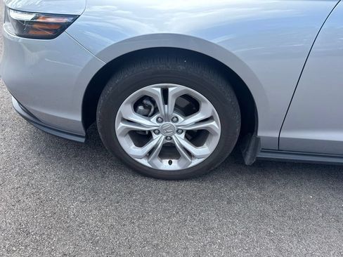 Used 2024 Honda Accord LX image 18
