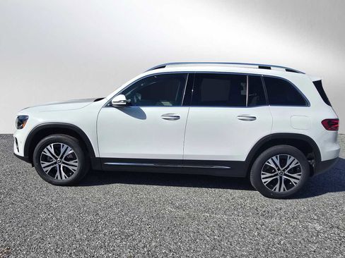 Certified 2025 Mercedes-Benz GLB 250 GLB 250 image 2