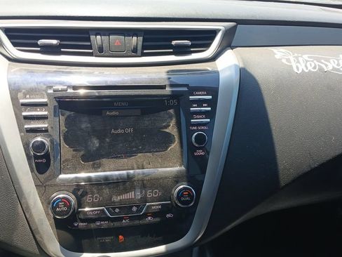Used 2020 Nissan Murano SV FWD image 12