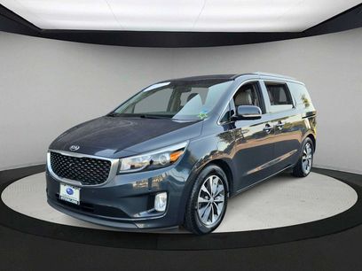 Used 2016 Kia Sedona SX