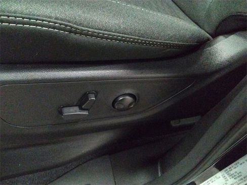 Used 2025 RAM 1500 Big Horn image 29