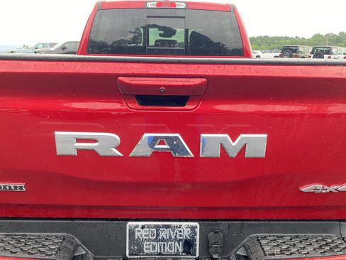 New 2026 RAM 1500 Big Horn AWD/4WD image 14