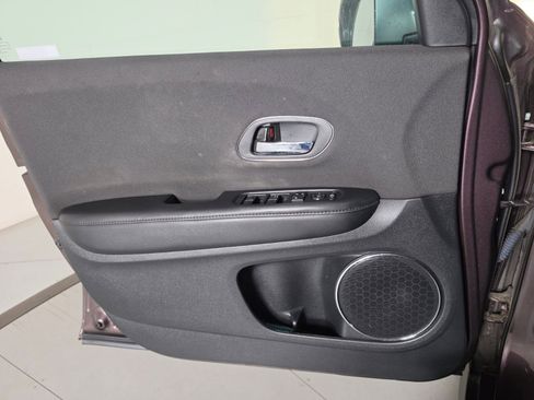 Used 2022 Honda HR-V EX image 36