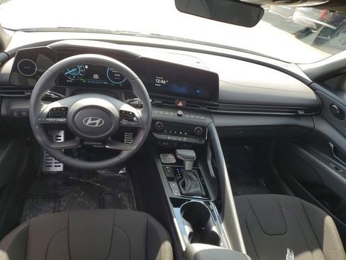 New 2026 Hyundai Elantra Sport FWD image 9