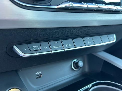 Used 2023 Audi A4 2.0T Premium Plus w/ Premium Plus Package image 31