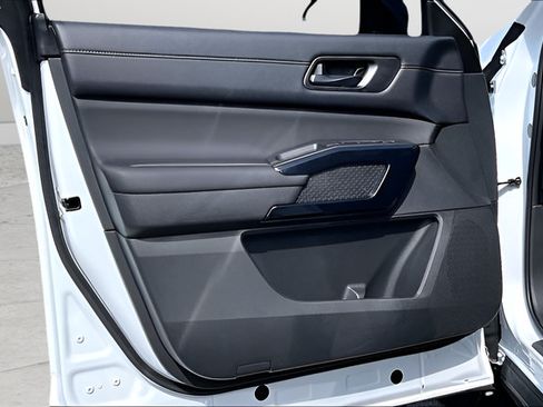New 2026 Nissan Pathfinder SV FWD image 13