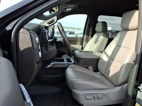 Used 2020 GMC Sierra 2500 SLT w/ SLT Premium Plus Package image 12