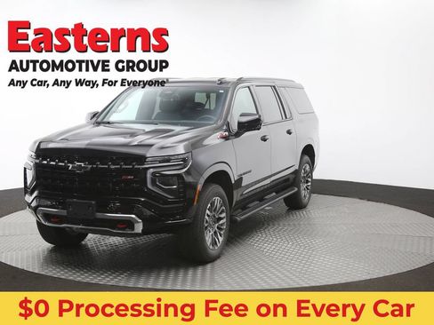Used 2025 Chevrolet Suburban Z71 AWD/4WD image 57