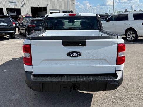 New 2025 Ford Maverick XLT w/ Equipment Group 301A image 34