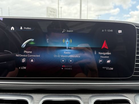 Used 2023 Mercedes-Benz GLE 53 AMG 4MATIC image 21