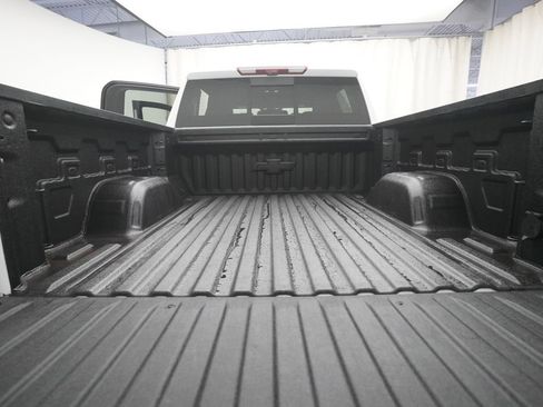 Used 2025 Chevrolet Silverado 1500 ZR2 w/ Technology Package AWD/4WD image 10