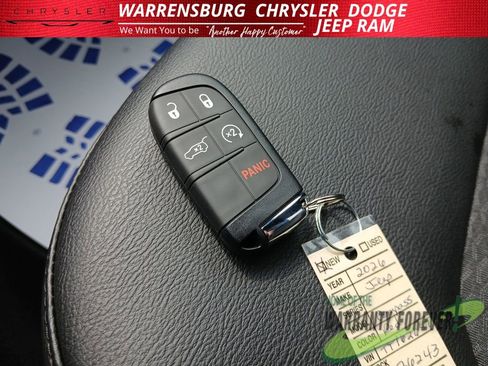 New 2026 Jeep Compass Latitude image 28