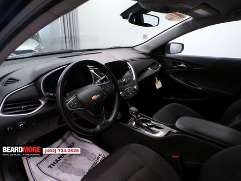 Used 2021 Chevrolet Malibu RS image 18