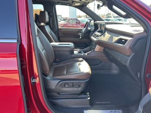 Used 2021 Chevrolet Tahoe High Country w/ Premium Package image 29