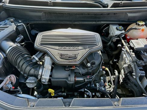 Used 2020 Cadillac XT5 Premium Luxury w/ LPO, Illumination Package image 36