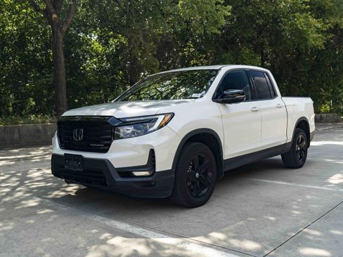 Used 2023 Honda Ridgeline Black Edition image 5