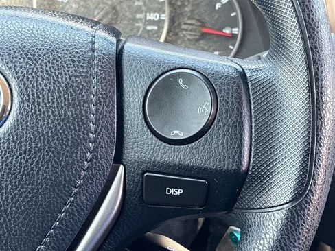 Used 2016 Toyota RAV4 LE FWD image 22