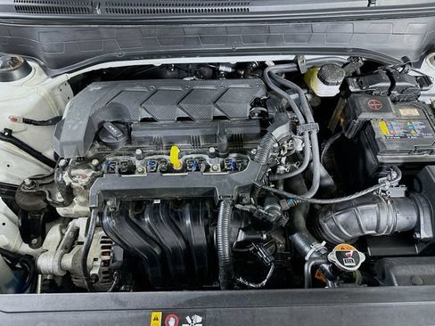 Certified 2026 Hyundai Venue SEL FWD image 34