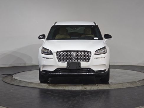 Used 2022 Lincoln Corsair Reserve image 3