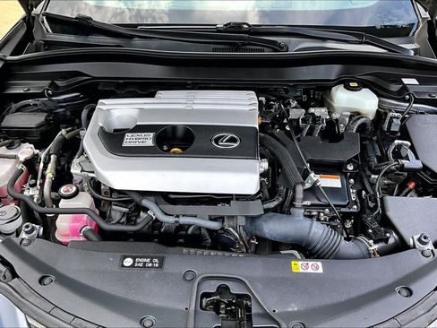 Used 2021 Lexus UX 250h w/ Premium Package AWD/4WD image 30