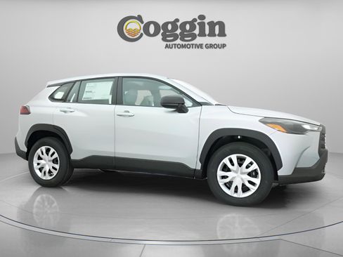 New 2026 Toyota Corolla Cross L image 20