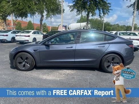 Used 2023 Tesla Model 3 Standard Range RWD image 2