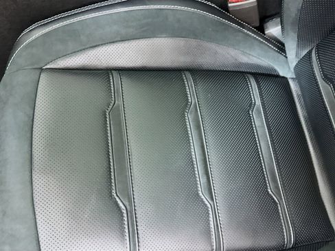 New 2026 Mercedes-Benz GLE 53 AMG 4MATIC Coupe image 21