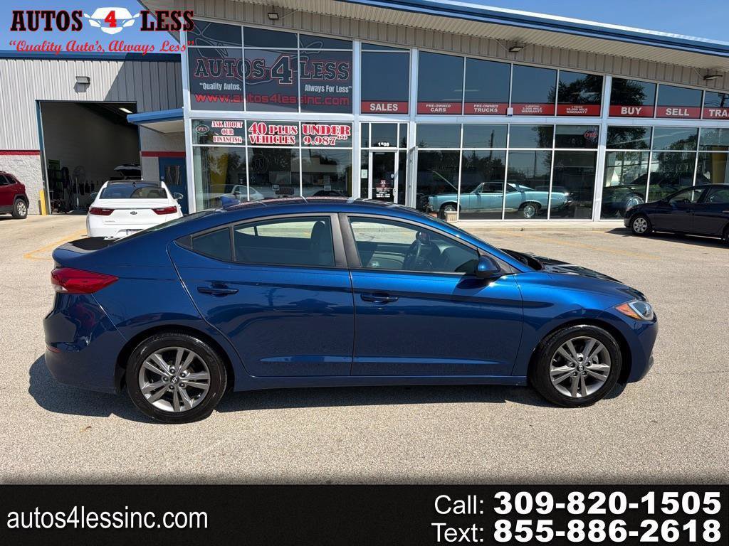 Used 2017 Hyundai Elantra SE FWD image 1