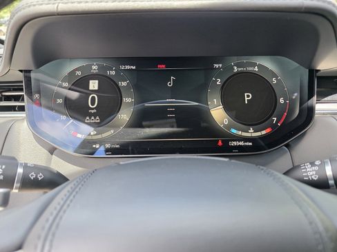 Certified 2023 Land Rover Range Rover SE image 20