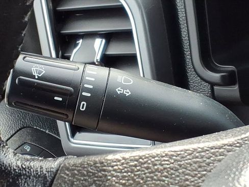 Used 2019 Ford F150 XLT w/ Equipment Group 302A Luxury image 22