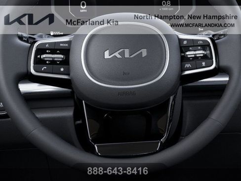 New 2026 Kia Carnival SX w/ SX Dark Edition Package FWD image 22