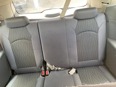 Used 2014 Chevrolet Traverse LS FWD image 10