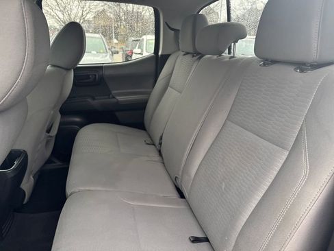 Used 2019 Toyota Tacoma SR5 image 35