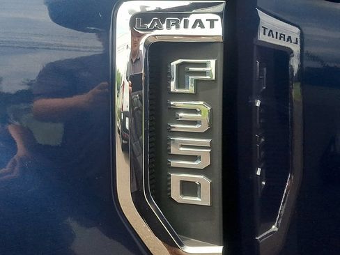 Used 2017 Ford F350 Lariat AWD/4WD image 30