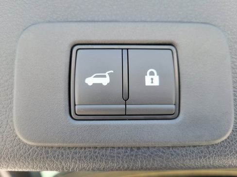 New 2025 Nissan Murano SV image 32