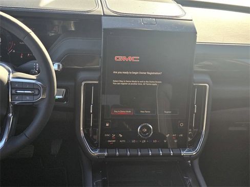 New 2026 GMC Yukon XL Elevation image 15