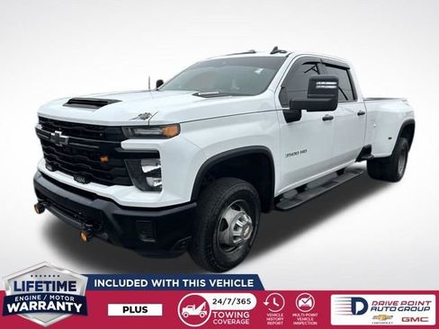 Used 2024 Chevrolet Silverado 3500 W/T w/ WT Convenience Package AWD/4WD image 3