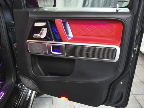 Used 2021 Mercedes-Benz G 63 AMG 4MATIC image 18