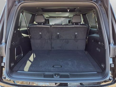 New 2026 Jeep Grand Wagoneer L Limited AWD/4WD image 27