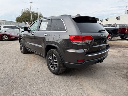 Used 2019 Jeep Grand Cherokee Limited w/ Luxury Group II image 4