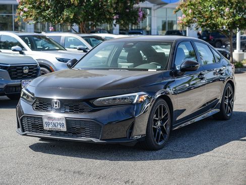 Used 2025 Honda Civic Sport image 6