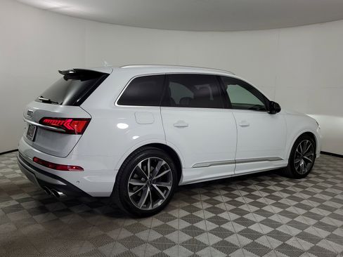 Certified 2022 Audi SQ7 Prestige w/ Prestige Package image 11
