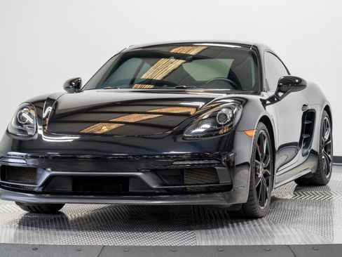 Used 2019 Porsche 718 Cayman GTS image 7