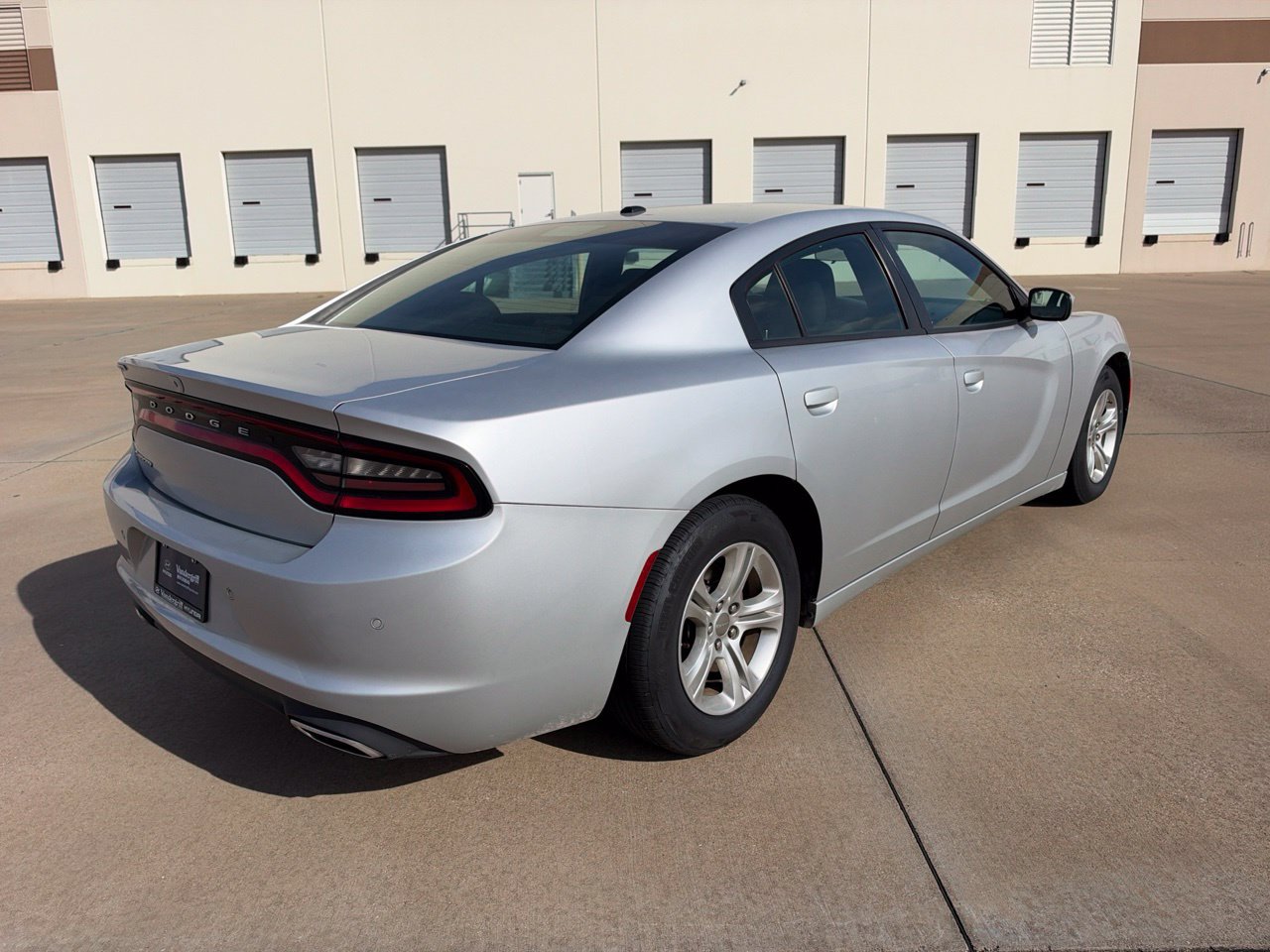 Used 2022 Dodge Charger SXT RWD image 5