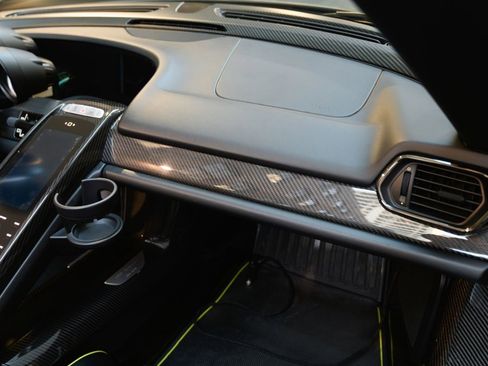 Used 2015 Porsche 918 Spyder AWD/4WD image 19