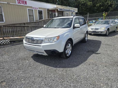 Used 2010 Subaru Forester 2.5X Premium image 5