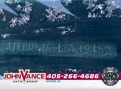 Used 2020 Toyota 4Runner SR5 Premium image 11