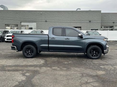 Used 2019 Chevrolet Silverado 1500 LT w/ All-Star Edition image 2