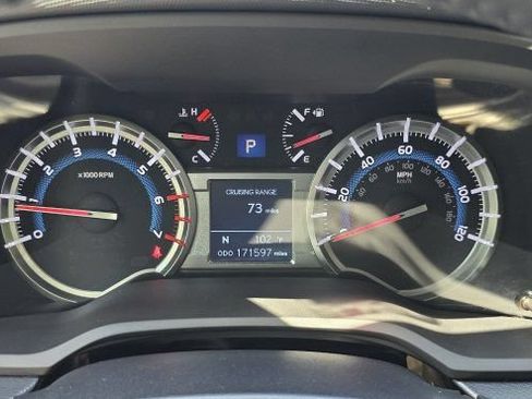 Used 2019 Toyota 4Runner SR5 AWD/4WD image 16