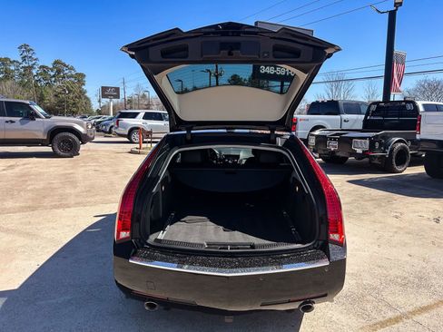 Used 2013 Cadillac CTS V image 9